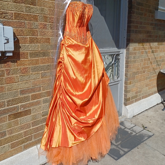 Prom Dress burnt orange - Picture 3 of 12
